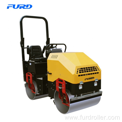 Mini road roller compactor for trench construction